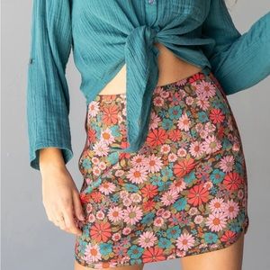 Natural Life floral mini-skirt